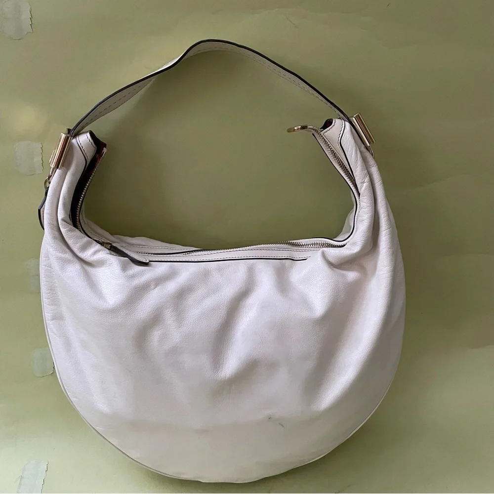 Vintage cream/gold Gucci Duchessa leather shoulder bag